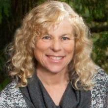 Paula Holmes-Eber